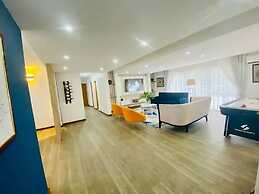 1677 Mayfair Apartment