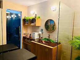 1677 Mayfair Apartment