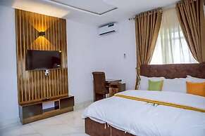 TAJ SUITES