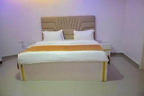 White Chase Hotel and Suites