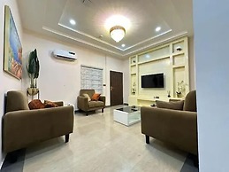 Uloobi Apartment