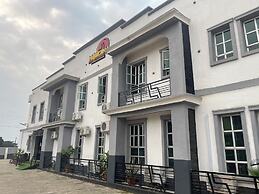 Maracanaluxury Hotel & Suites
