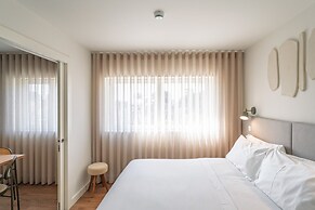 Bom Sucesso Executive Flat 5 1 by Feel Porto