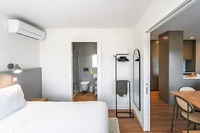 Bom Sucesso Executive Flat 5 1 by Feel Porto
