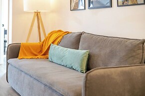 Theatre Hotel by Lodgo