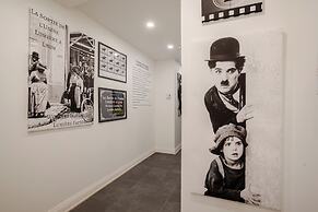 Theatre Hotel by Lodgo