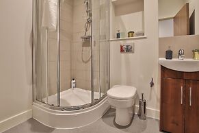 Student Only Dean Clarke Lofts