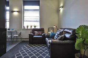 Student Only Dean Clarke Lofts