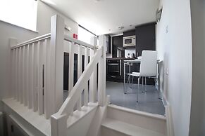 Student Only Dean Clarke Lofts