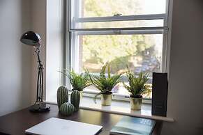 Student Only Dean Clarke Lofts