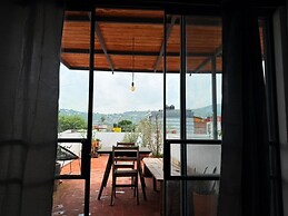 Casa Hoja Azul