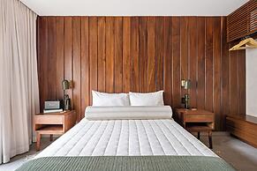 ALMA Surf Lodge