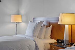 Four Seasons Studio Kitchen