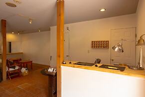 The Lighthouse Seaside Inn