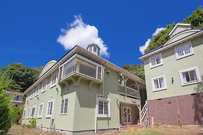 The Lighthouse Seaside Inn