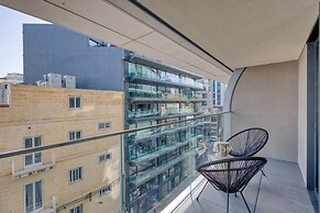 Official Mercury Suites With Rooftop Pool Access