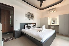 4Br Near Pier Private Pool & Garden V246