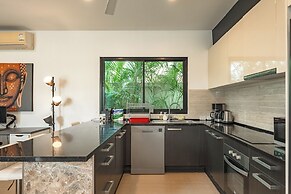 4Br Near Pier Private Pool & Garden V246