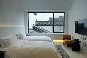 Jiangnanfu Bed and Breakfast