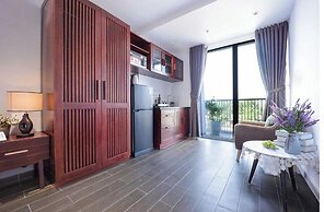 The Shine Hotel & Apartment