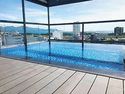 The Shine Hotel & Apartment