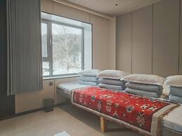 Xuegu Xinfu Guest House