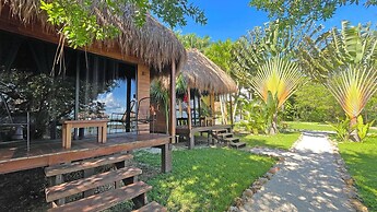 Hotel Isabella Bacalar Front Lagoon