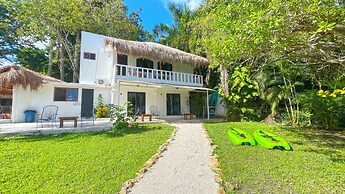 Hotel Isabella Bacalar Front Lagoon