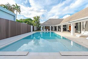 4BR Pool Villa Bar BBQ Near Beach V239