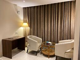 8fold by LaRiSa, Basti