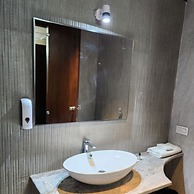 8fold by LaRiSa, Basti