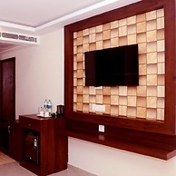 8fold by LaRiSa, Basti