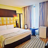 Bloom Hotel
