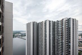 2BR R&F Phase2, CIQ R&F Mall, Free Parking