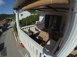 Apartments Maritimo
