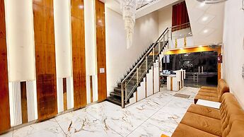 Hotel Apple Stay - near Main Temple