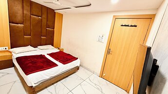 Hotel Apple Stay - near Main Temple