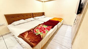 Hotel Apple Stay - near Main Temple