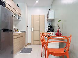 1BR Condo with Pool Gym C238