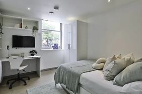 Student Only Picturehouse Apartments