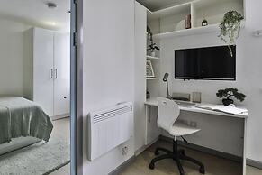 Student Only Picturehouse Apartments