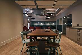 Student Only Picturehouse Apartments