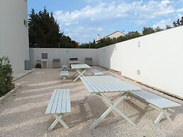 Dara Holiday Apartment