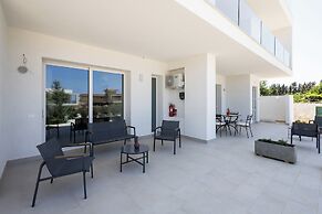 Dara Holiday Apartment