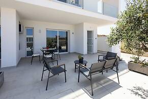 Dara Holiday Apartment