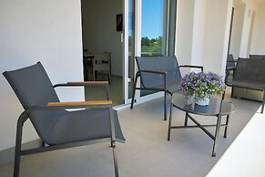 Dara Holiday Apartment