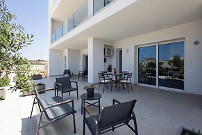 Dara Holiday Apartment