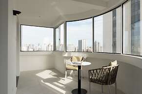 Book and Bed - Xujiahui