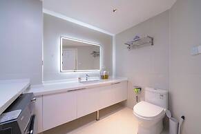 Book and Bed - Xujiahui