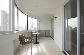 Book and Bed - Xujiahui